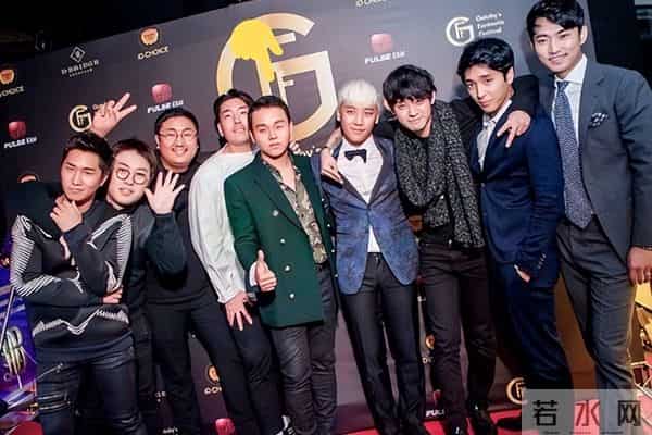 朴寒星吧：太惨！韩美女明星疑被丈夫泄露私密视频，竟遭网暴辱骂至退圈