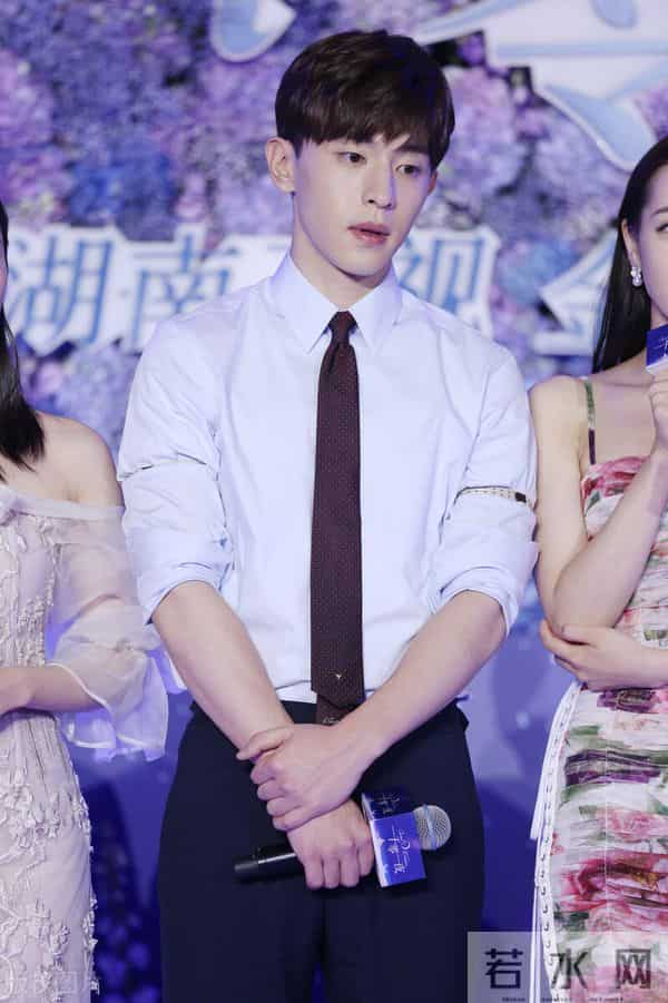 金晨邓伦：金晨邓伦在一起这么久 金晨邓伦分手怎么撕的详情深扒