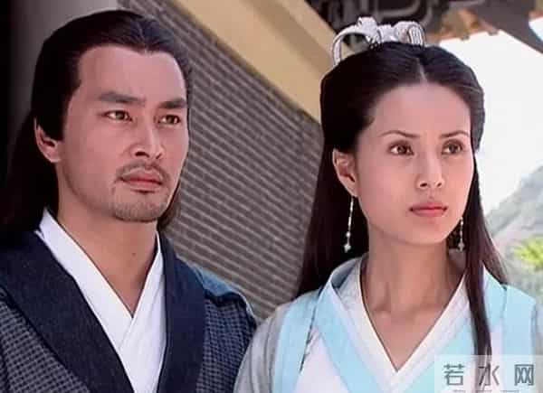 连凯老婆:52岁连凯全家定居内地,经营化妆培训中心,近照胡子拉碴男人味足