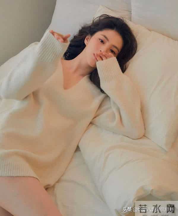 韩素希晒绘画作品被担心精神状态