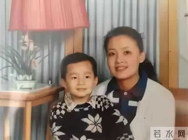 王珂的父亲:汪小菲中年失婚,王珂被嘲软饭男,风格一时的京圈四少令人唏嘘