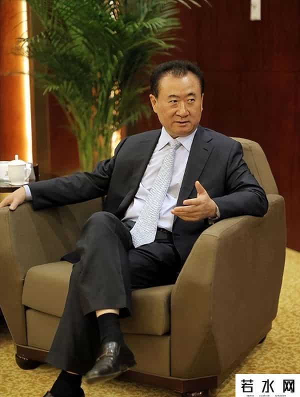 71岁王健林被限高消费，近照骨瘦如柴，在日本的思聪也传来坏消息