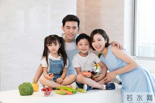 为了卖掉房子 她做了半年中介