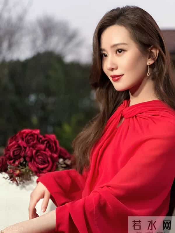 北影校花韩一菲