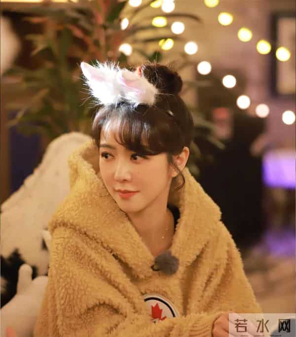 卢洋洋何与是真情侣吗