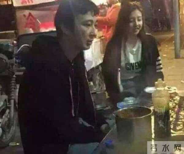 新加坡杨振兆个人资料