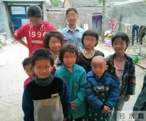 夫妇身亡留下的8孩有很多人想领养