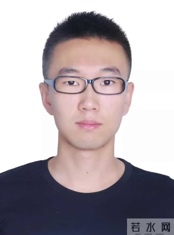 这些大学生的简历让网友坐不住了……