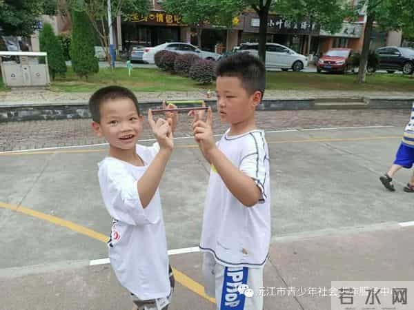 心理健康活动「爱在童年，益在未来」“释放压力、放飞心情”心理健康主题活动