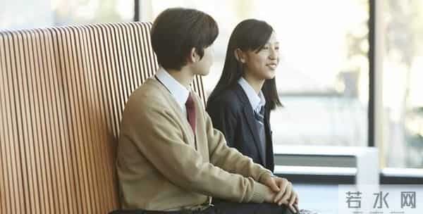 读大学读什么读大学最大的福利是找对象，错过了，以后就很难有这样的机会了