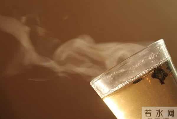 活着走着爱着生活是开水，不论冷热，只要适合的温度