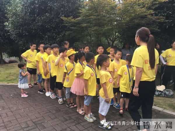 心理健康活动「爱在童年，益在未来」“释放压力、放飞心情”心理健康主题活动