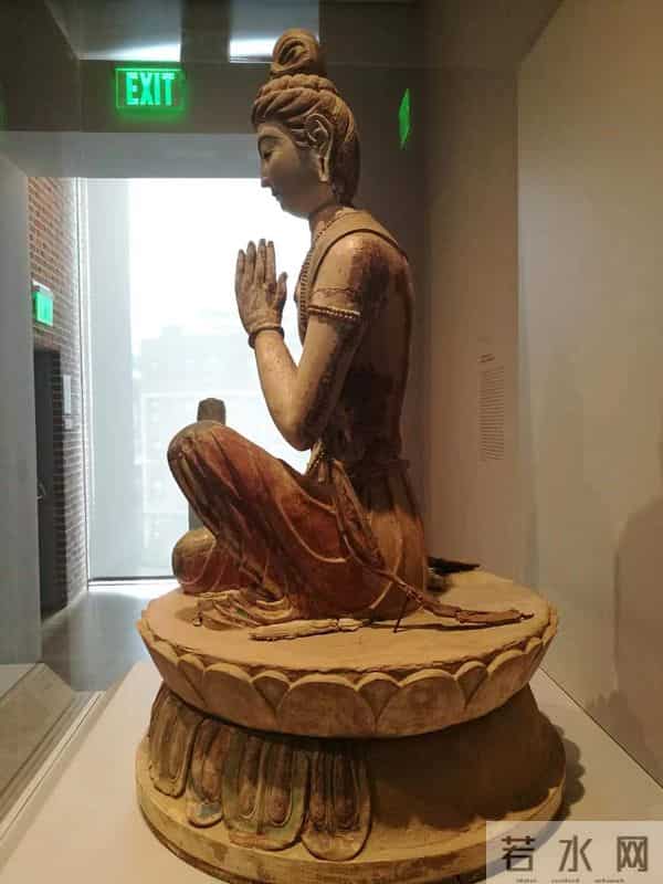 在寝室一个人想要了怎么办