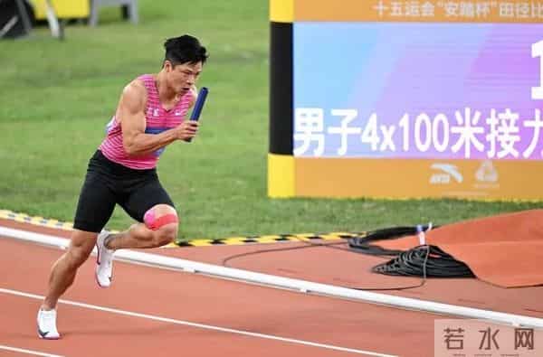 在你身边的青春中