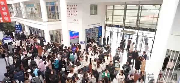 高校毕业生，就业“大礼包”请查收！2025年秋招这几类人才成“香饽饽”