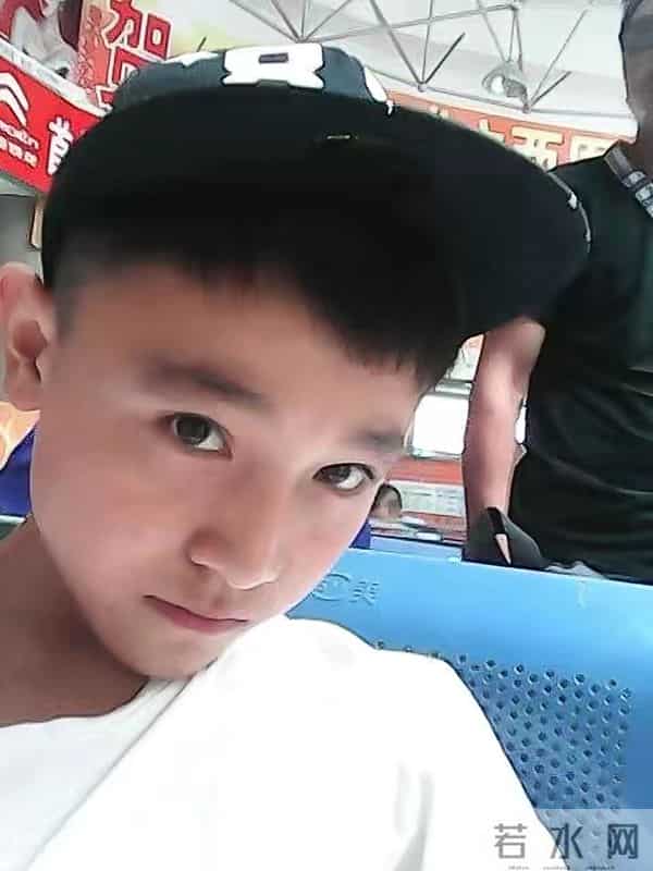 师生15年后再成师徒