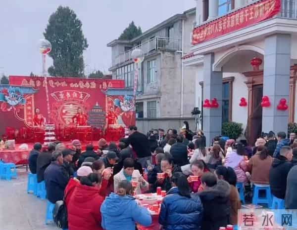 亲戚关系由浓转淡,背后究竟藏着怎样的时代密码?