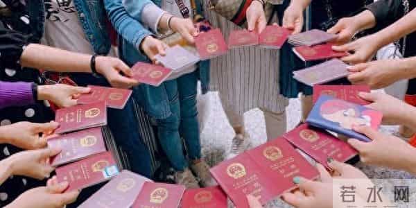 学习考试秘笈四年拿下 4 本高含金量证书！从教师资格证到经济师，我的考证秘籍