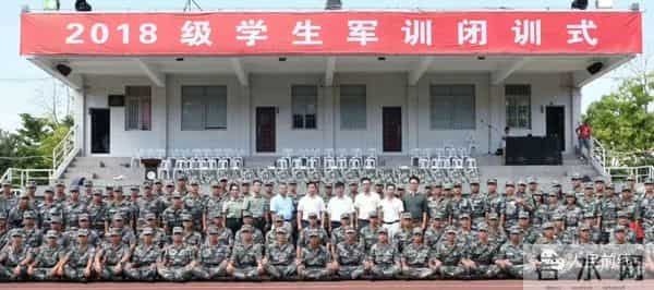 「揭秘」大学生军训啥样子？看看教官拍回的照片就全明白了