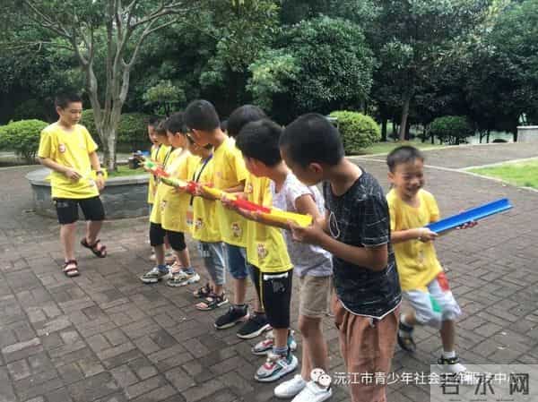 心理健康活动「爱在童年，益在未来」“释放压力、放飞心情”心理健康主题活动