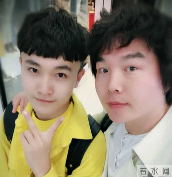 师生15年后再成师徒