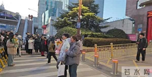 2025年考研初试结束，考生坦言，坚持下来就是最大的收获