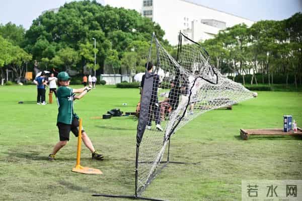 全“新”启航！上大学生社团集体亮相
