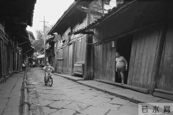 让我再看你一眼从南到北