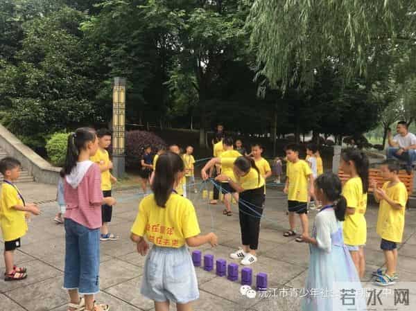 心理健康活动「爱在童年，益在未来」“释放压力、放飞心情”心理健康主题活动