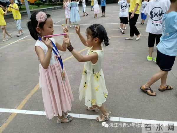 心理健康活动「爱在童年，益在未来」“释放压力、放飞心情”心理健康主题活动