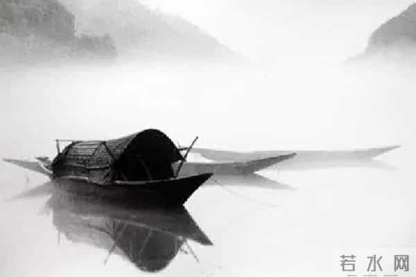 诗仙与诗圣的对决,登岳阳楼之后两人各作一诗,杜甫赢得精彩漂亮