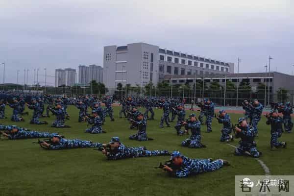 「揭秘」大学生军训啥样子？看看教官拍回的照片就全明白了
