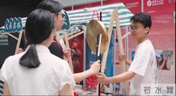 井冈山大学图书馆