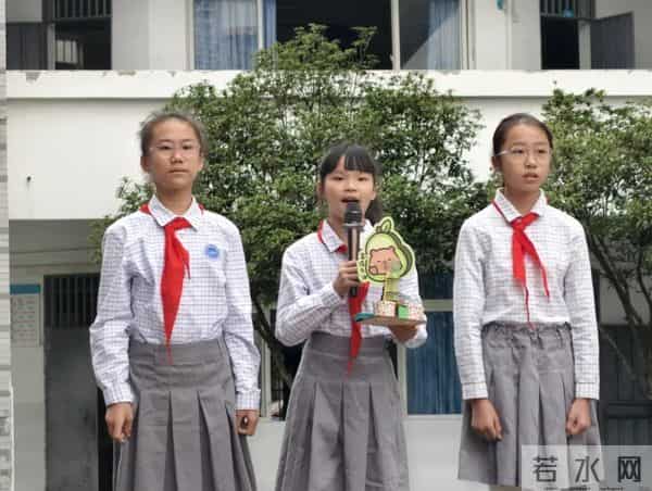 表现校园生活的作品