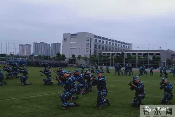 「揭秘」大学生军训啥样子？看看教官拍回的照片就全明白了