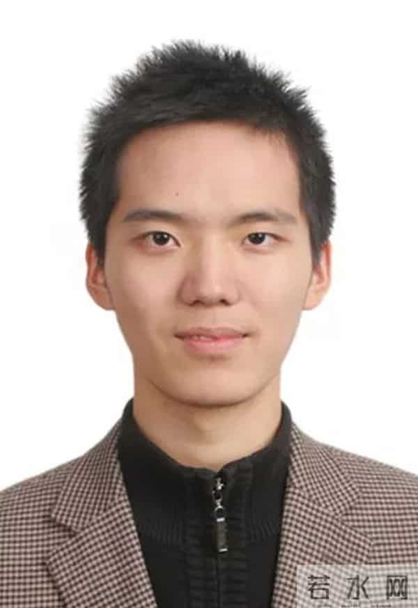 这些大学生的简历让网友坐不住了……