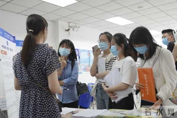 疫情中的毕业生毕业人数创新高,疫情下应届生就业怎么样了?