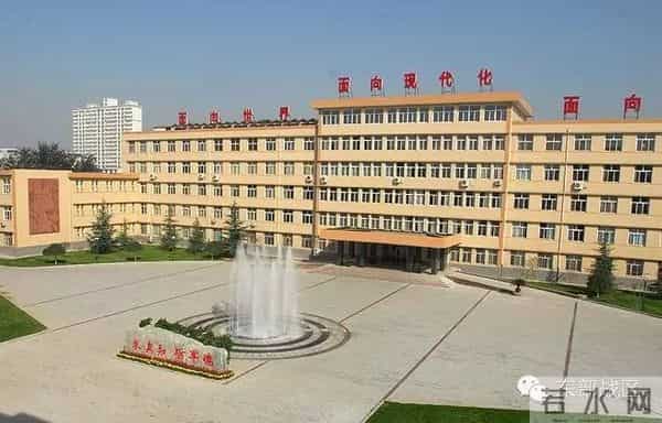 那些砥砺我们前行的校训