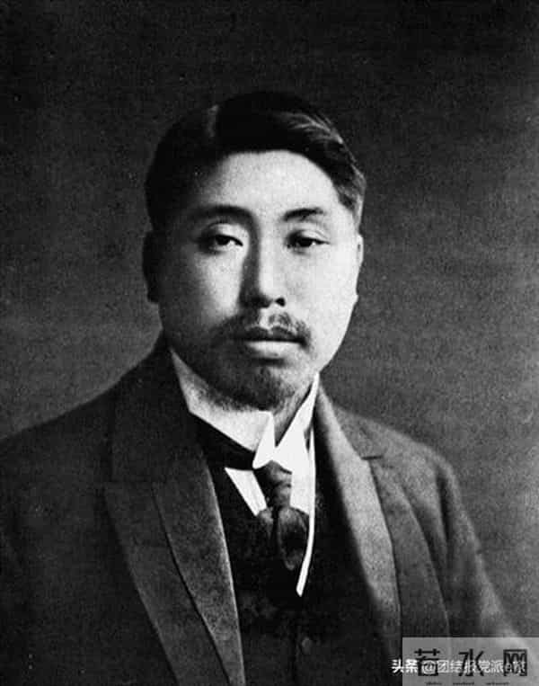 辛亥志士黄兴尊师敬师的故事