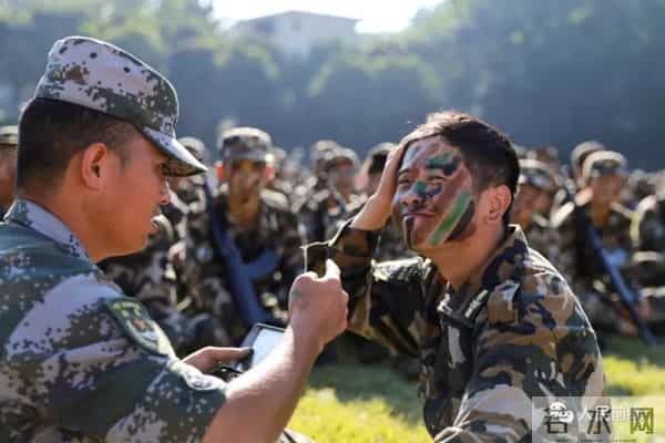 「揭秘」大学生军训啥样子？看看教官拍回的照片就全明白了
