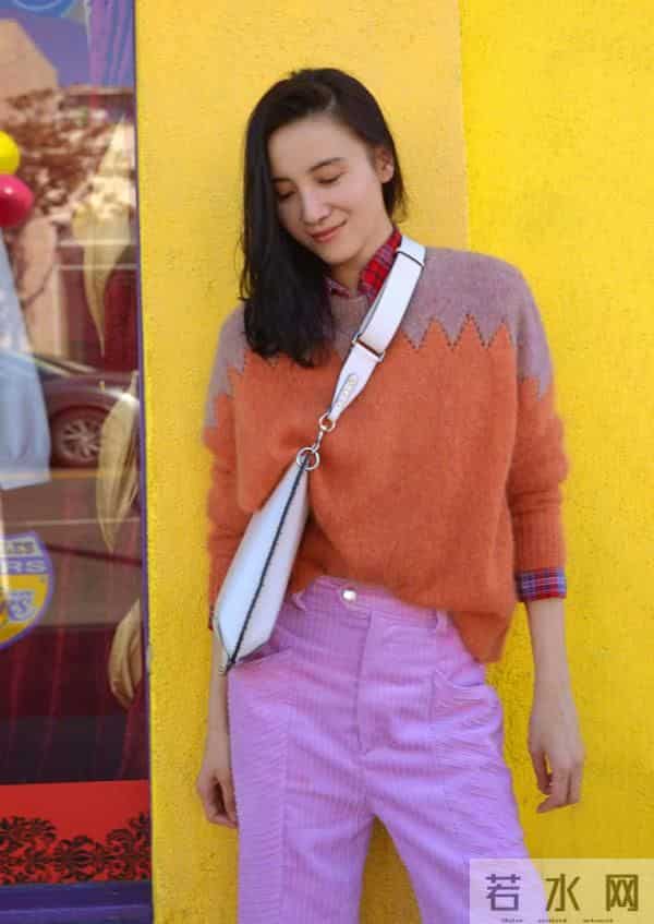 小花老师宋佳这双“枸杞鞋”,穿上增高走路却不痛,果然很养生