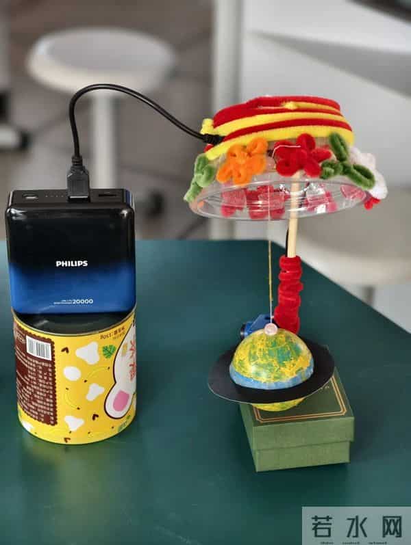 表现校园生活的作品