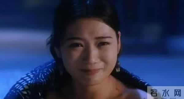 她是清华教授之女，拍三级片与父母决裂，如今再不让女儿进娱乐圈