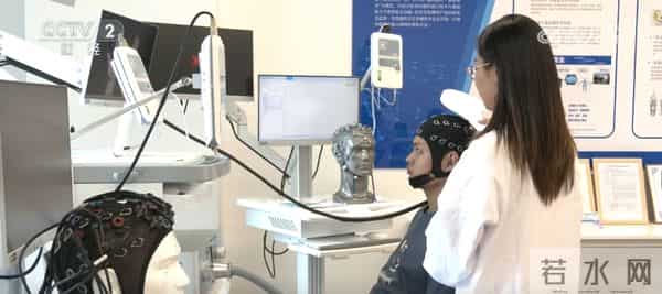 产学研融合高校科研“接地气” 打破学科壁垒为毕业生开拓全新职业蓝海