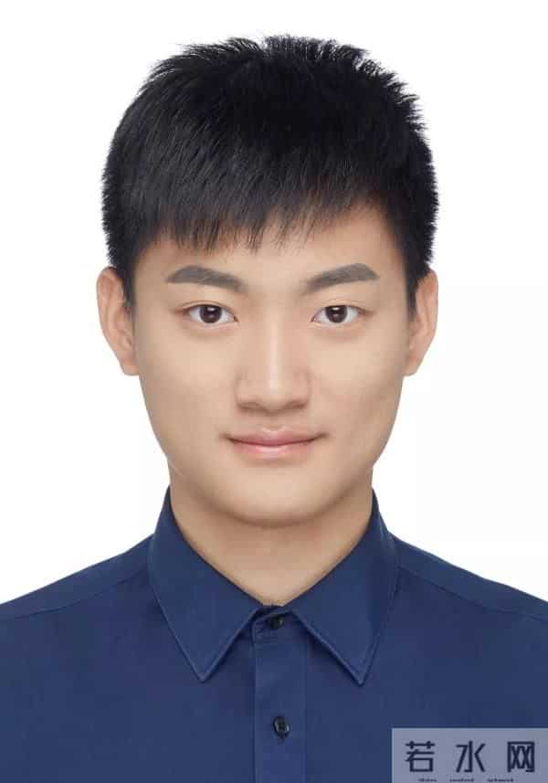 这些大学生的简历让网友坐不住了……