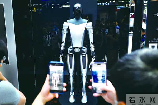 距离人形机器人进入家庭还有多远?