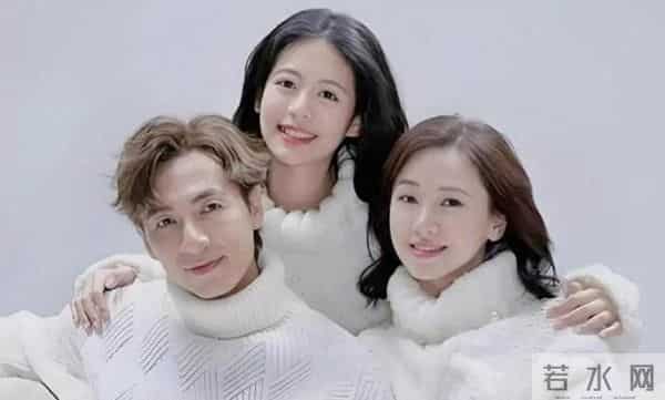 她是清华教授之女，拍三级片与父母决裂，如今再不让女儿进娱乐圈