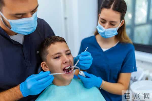 学医不迷路！目前公认“吃香”的三个医学专业，真香又稳定！