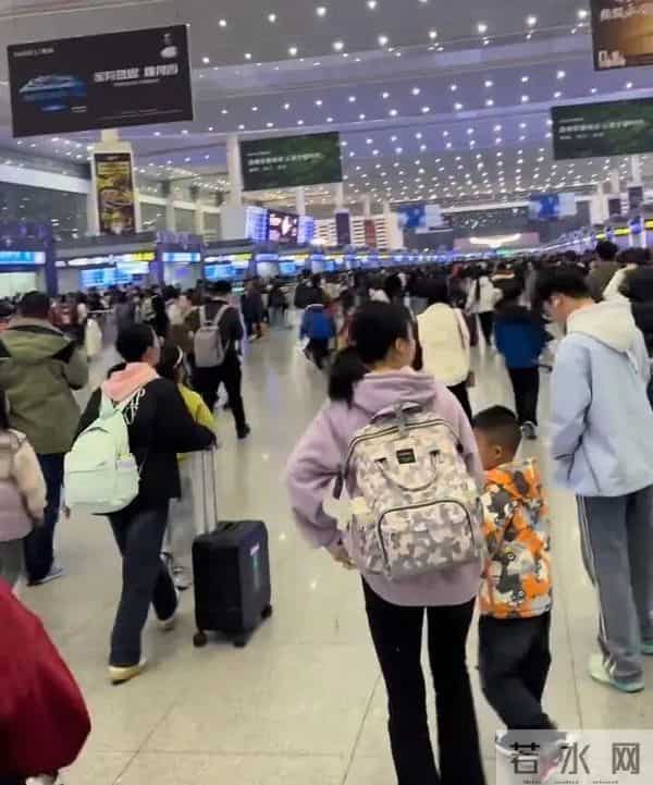 多地中小学生今起放“秋假”，连同周末共5天！有景区放大招：学生带家长免费游