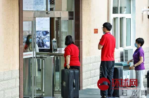 直击高考试卷转运